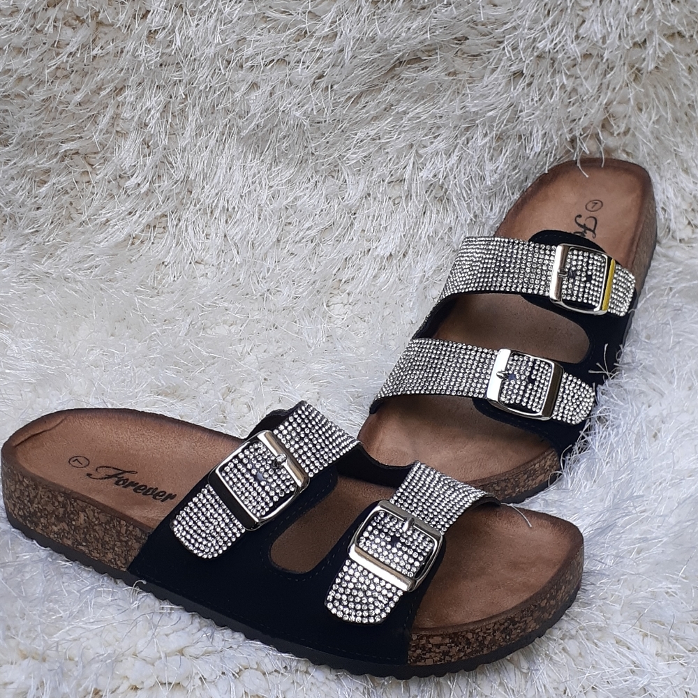 Forever link sandals with rings stones